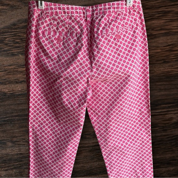 Chadwick’s of Boston Chic Pink and White Geometric Pants - Picture 6 of 6